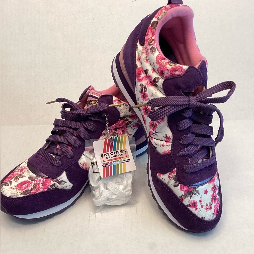 Skechers OG 85 Hollywood Rose Hidden Heel Trainers Size 10 New without box